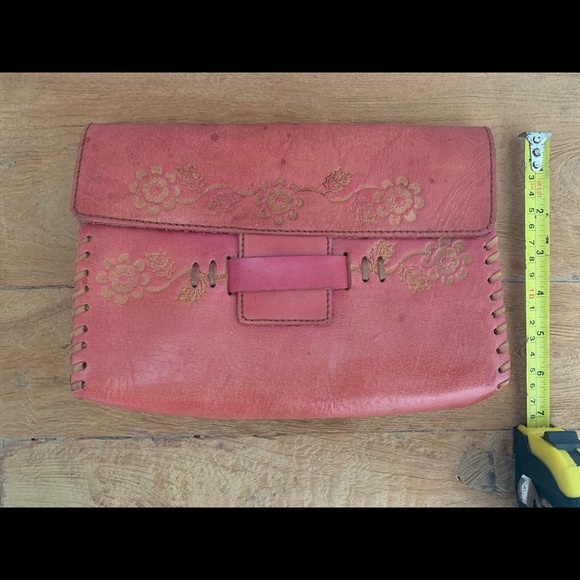 Vintage pink tooled leather wallet - Picture 7 of 7
